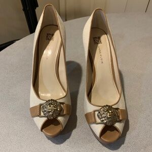 Anne Klein Beige/Tan Platform Pumps sz 8.5 M